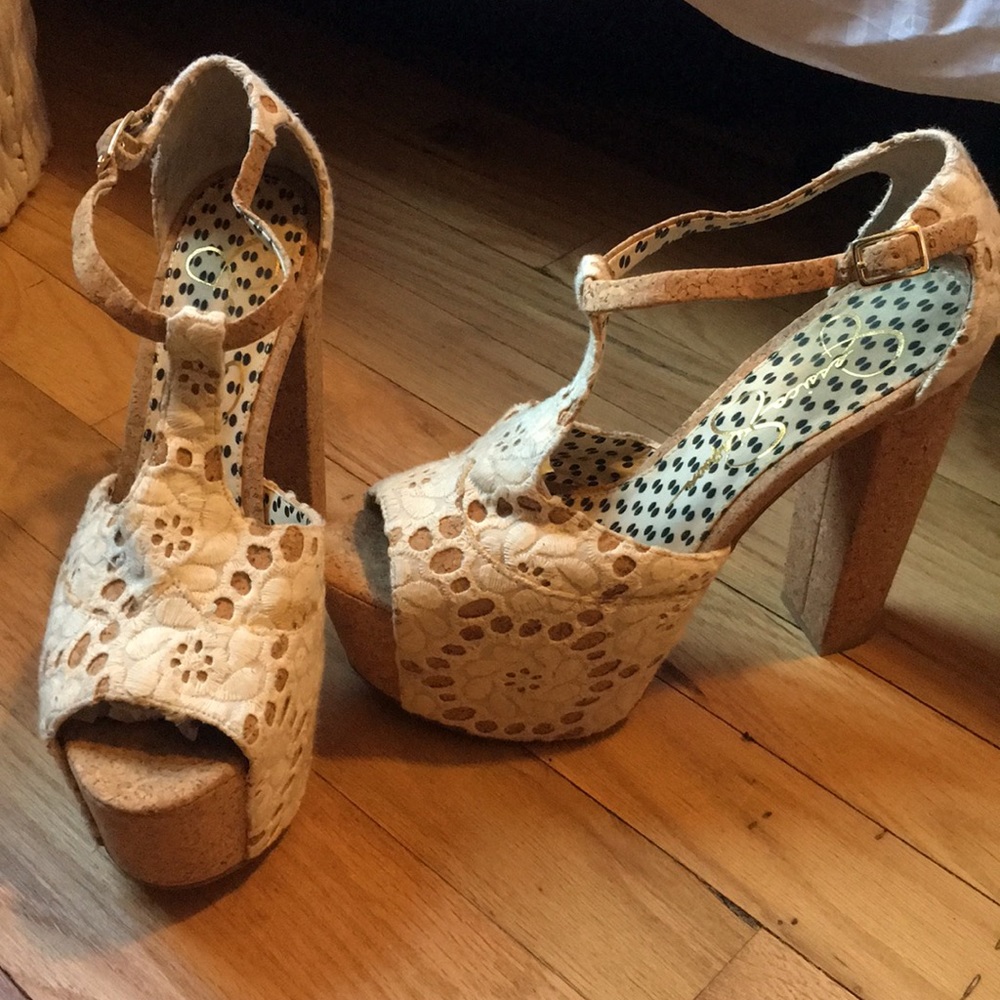 Jessica Simpson chunky heel